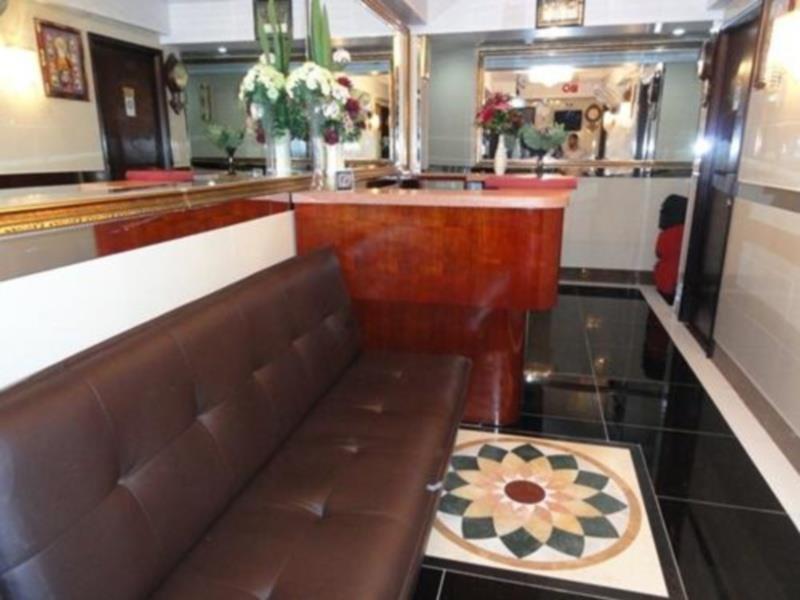 Budget Hostel Block D 10Th Floor Hong Kong Bagian luar foto