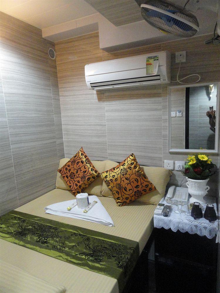 Budget Hostel Block D 10Th Floor Hong Kong Bagian luar foto